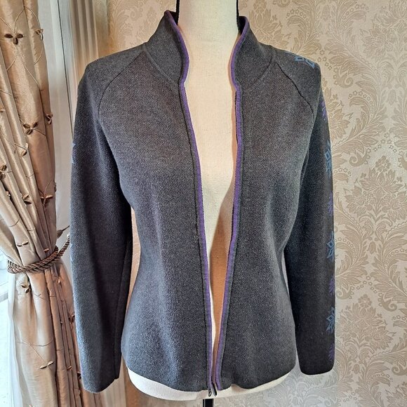 Eddie Bauer Sport Size Medium Petite Gray Full Zip Sweater Snowflake Sleeves EUC - Picture 5 of 12